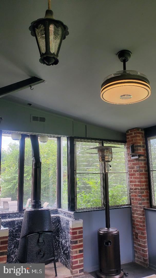 ANDREWS HILLS - Residential