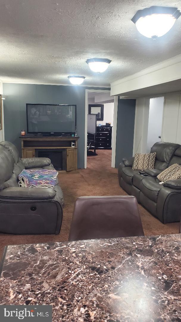 ANDREWS HILLS - Residential