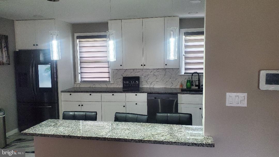 ANDREWS HILLS - Residential