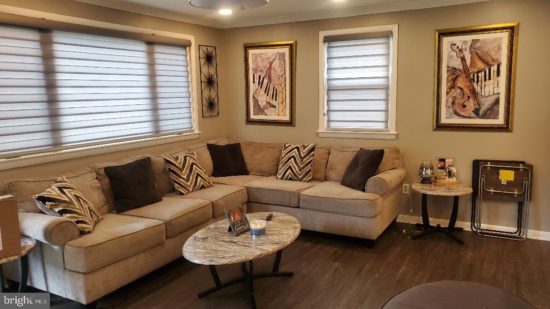 ANDREWS HILLS - Residential