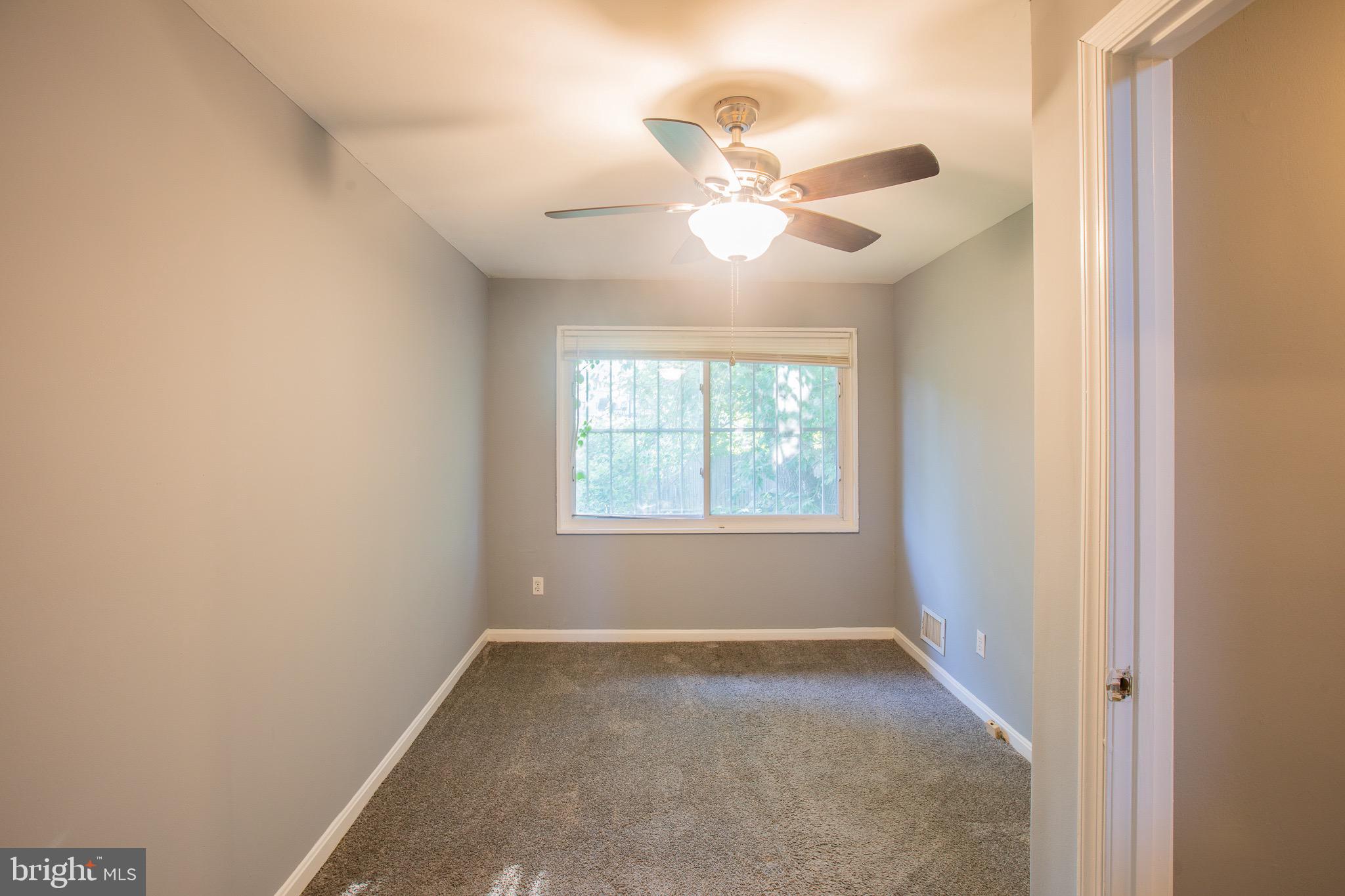 CAPITOL HEIGHTS - Residential Lease