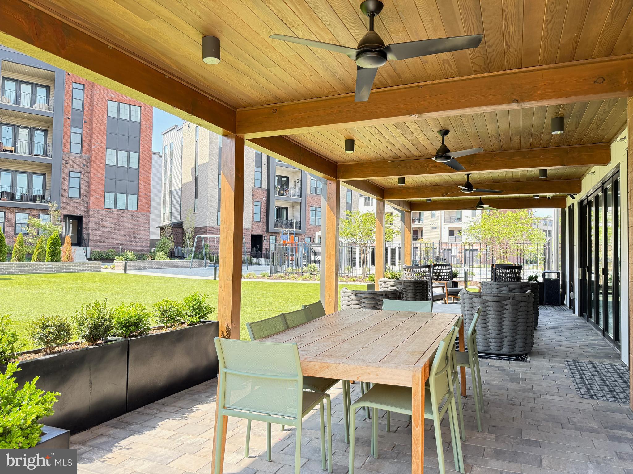 METRO WALK AT MOOREFIELD STATION - Residential