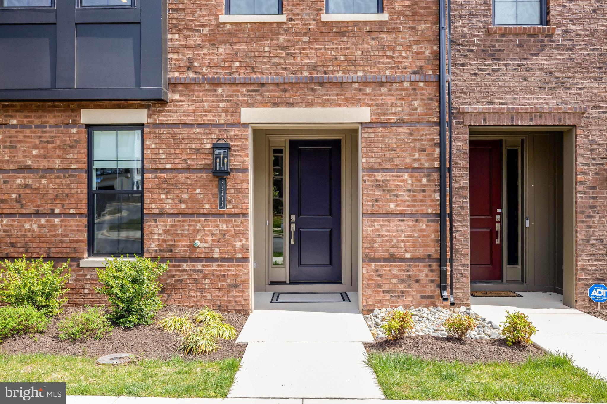 METRO WALK AT MOOREFIELD STATION - Residential