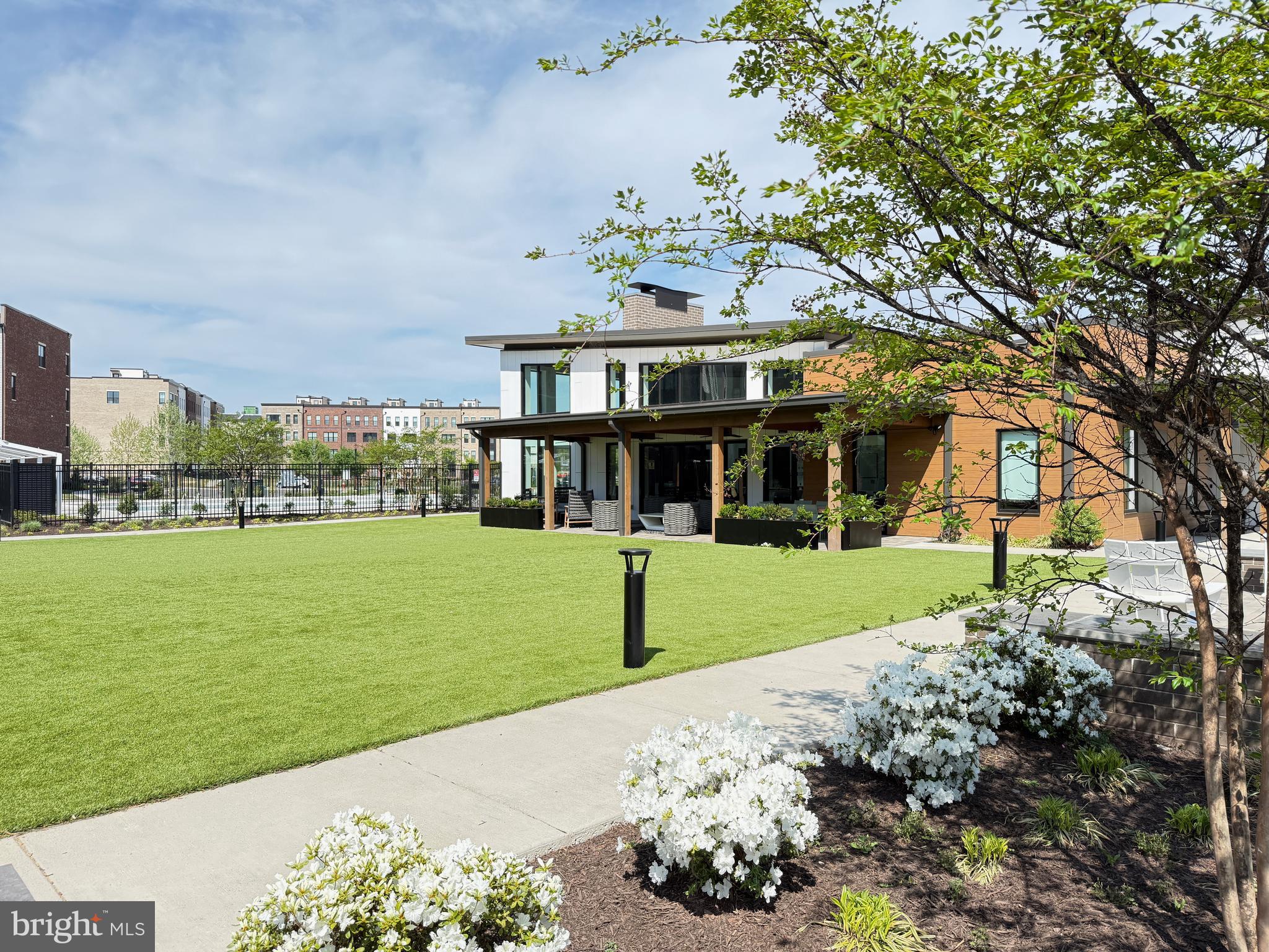 METRO WALK AT MOOREFIELD STATION - Residential