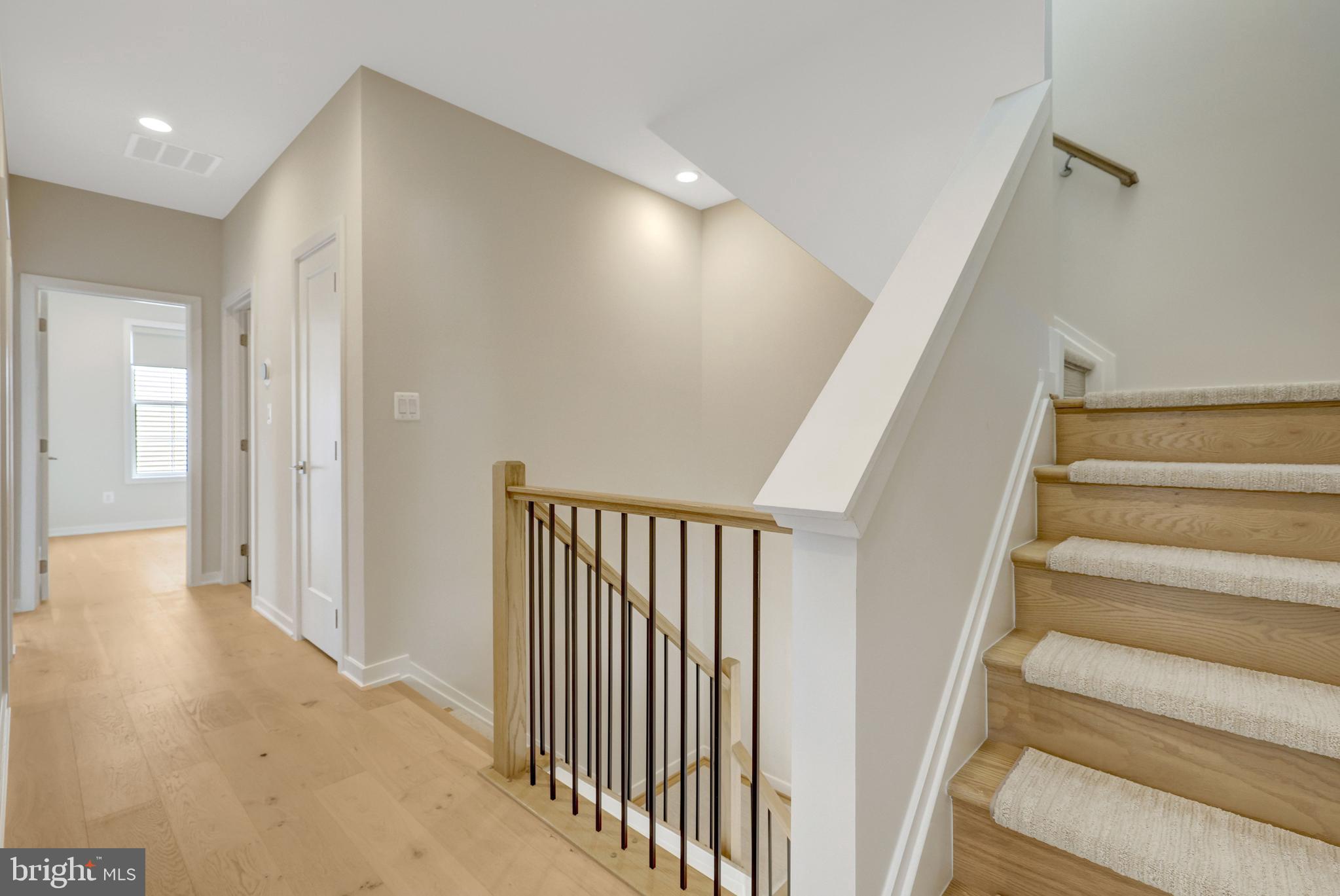 METRO WALK AT MOOREFIELD STATION - Residential