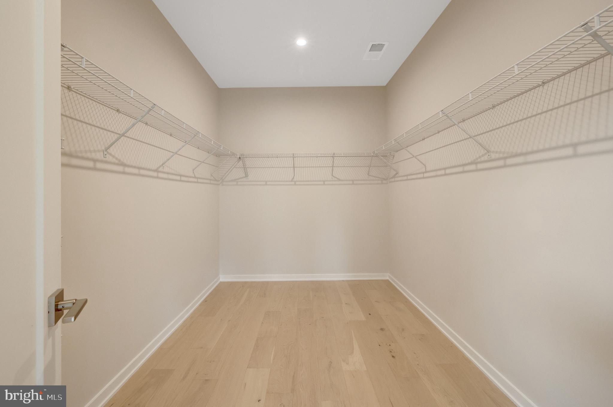 METRO WALK AT MOOREFIELD STATION - Residential