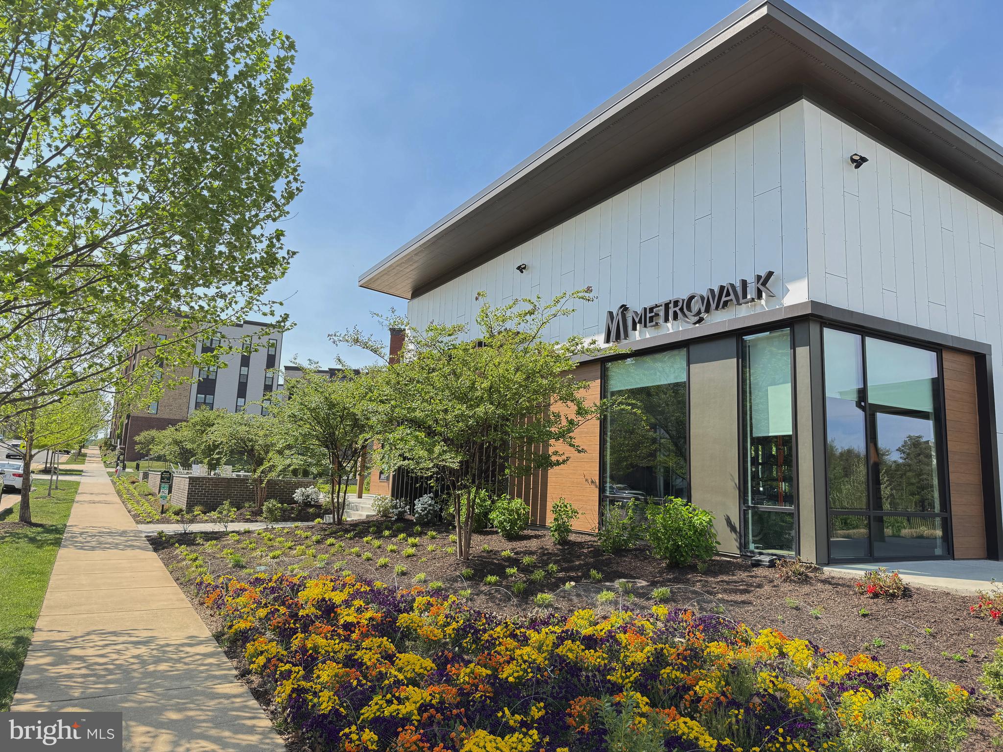 METRO WALK AT MOOREFIELD STATION - Residential