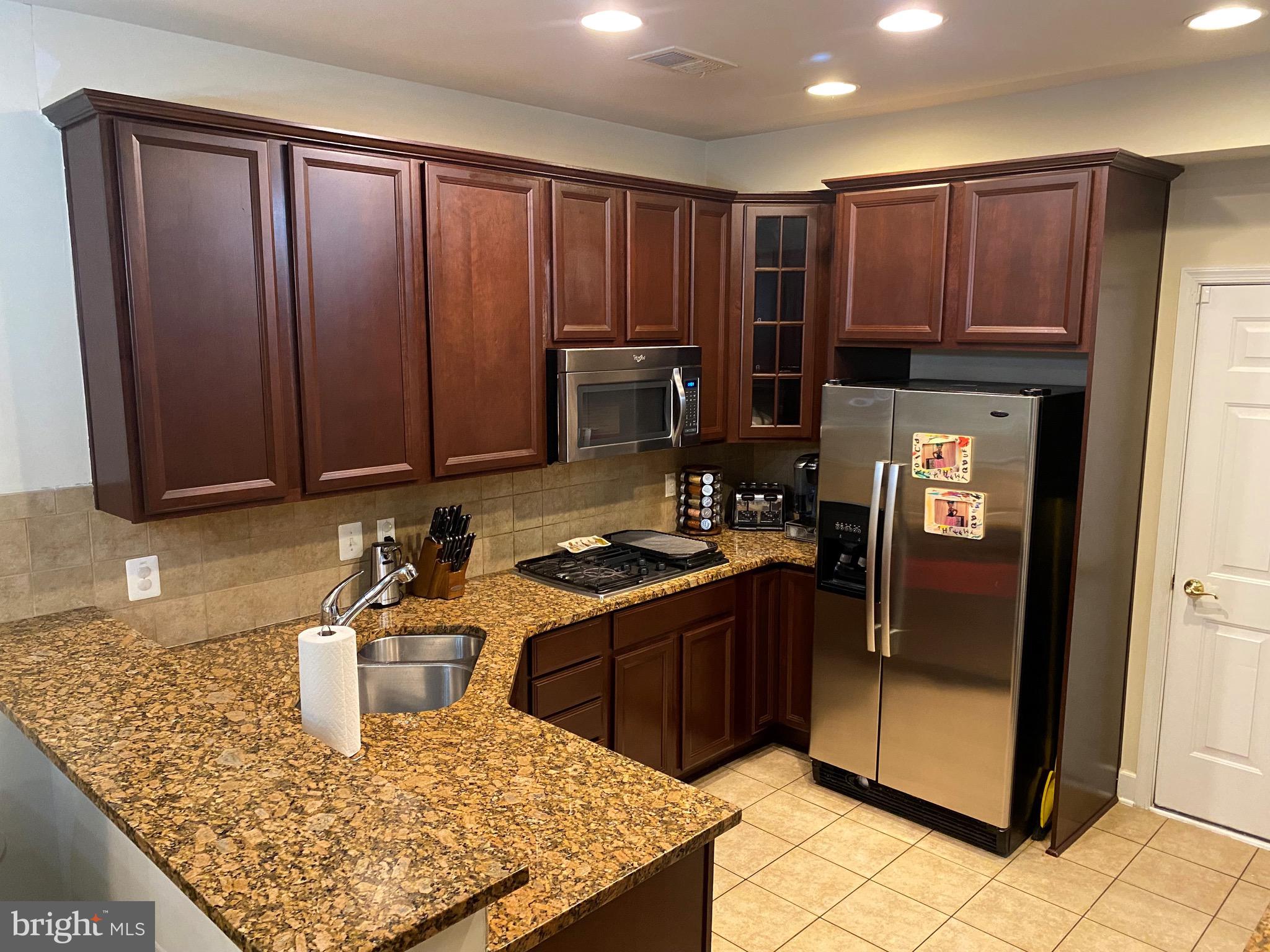 GERMANTOWN - Residential Lease