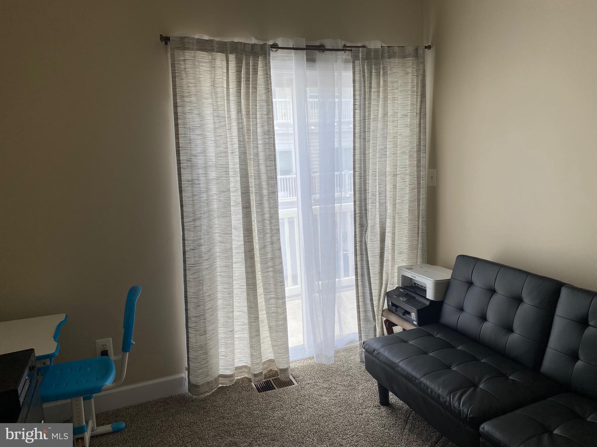 GERMANTOWN - Residential Lease