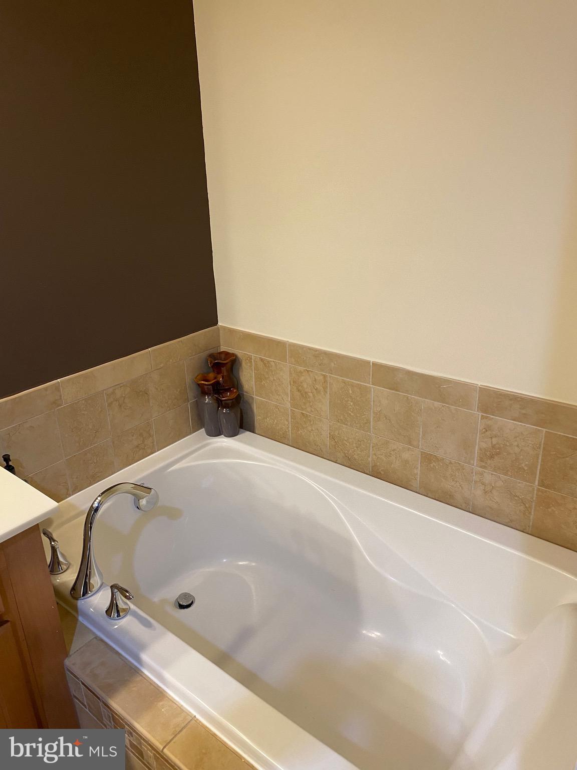 GERMANTOWN - Residential Lease