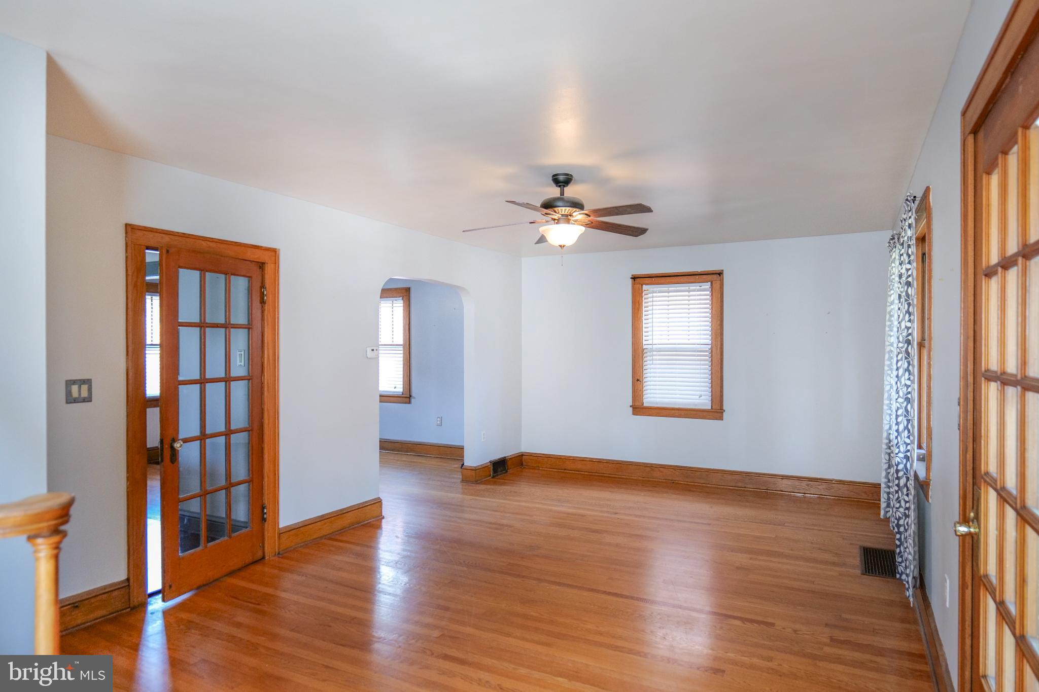 JOHNSON HEIGHTS - Residential