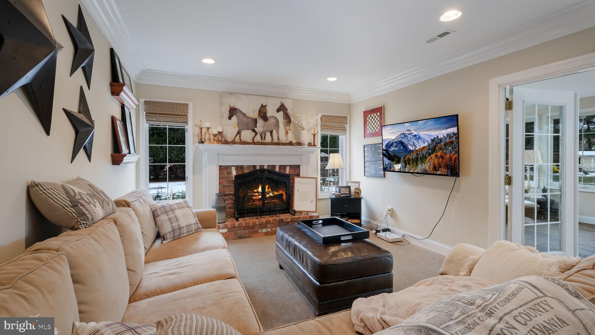 VALLEY VIEW - Residential