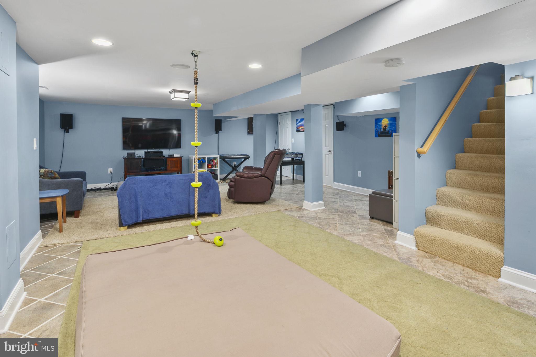 OAKWOOD - Residential