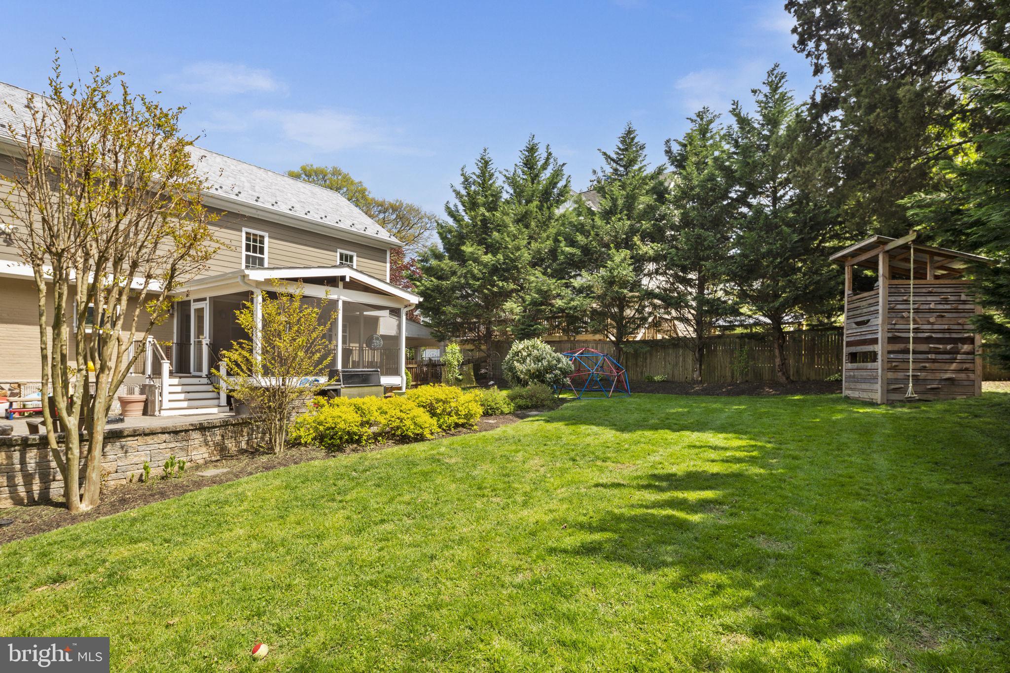 OAKWOOD - Residential