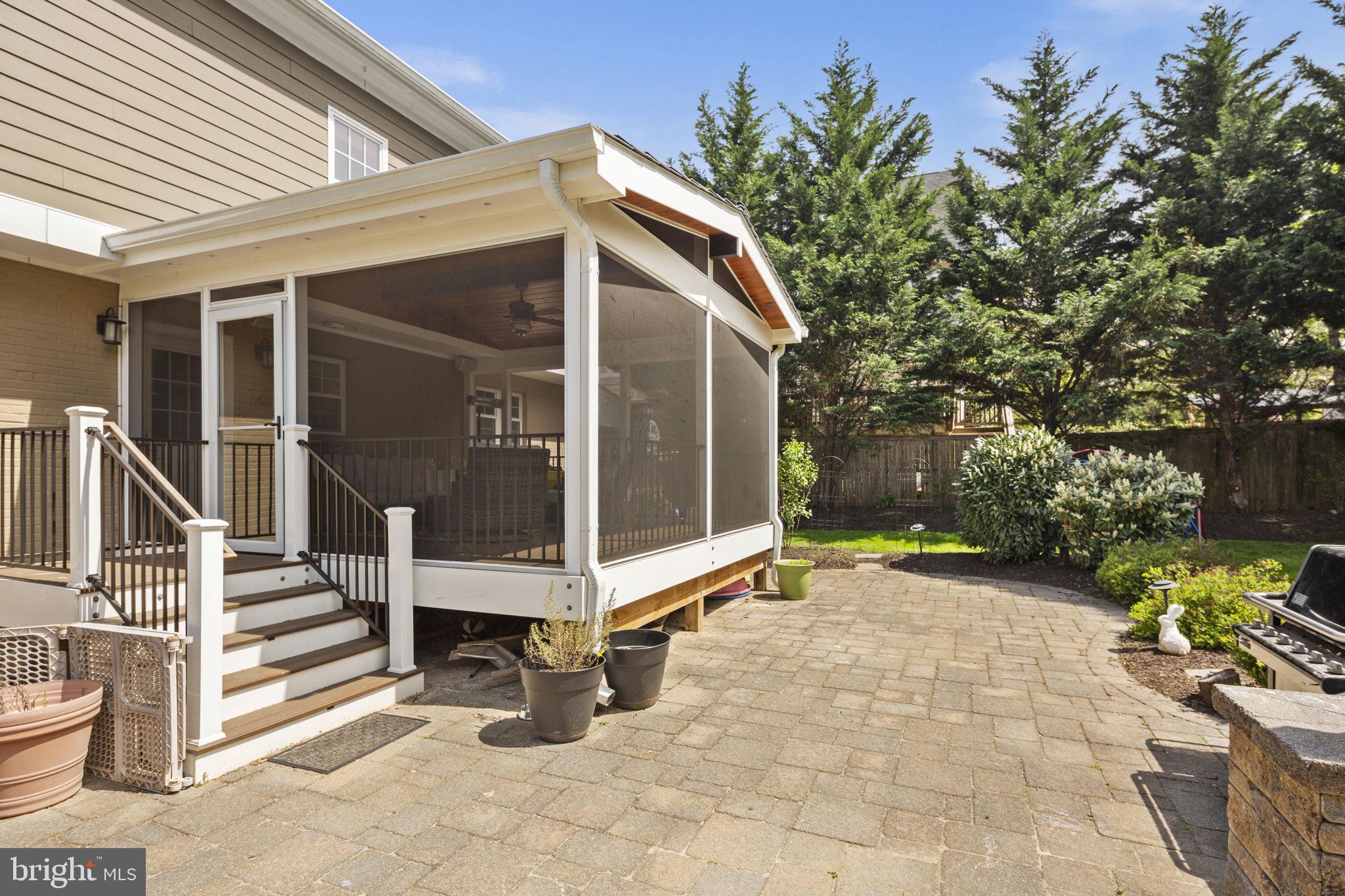 OAKWOOD - Residential