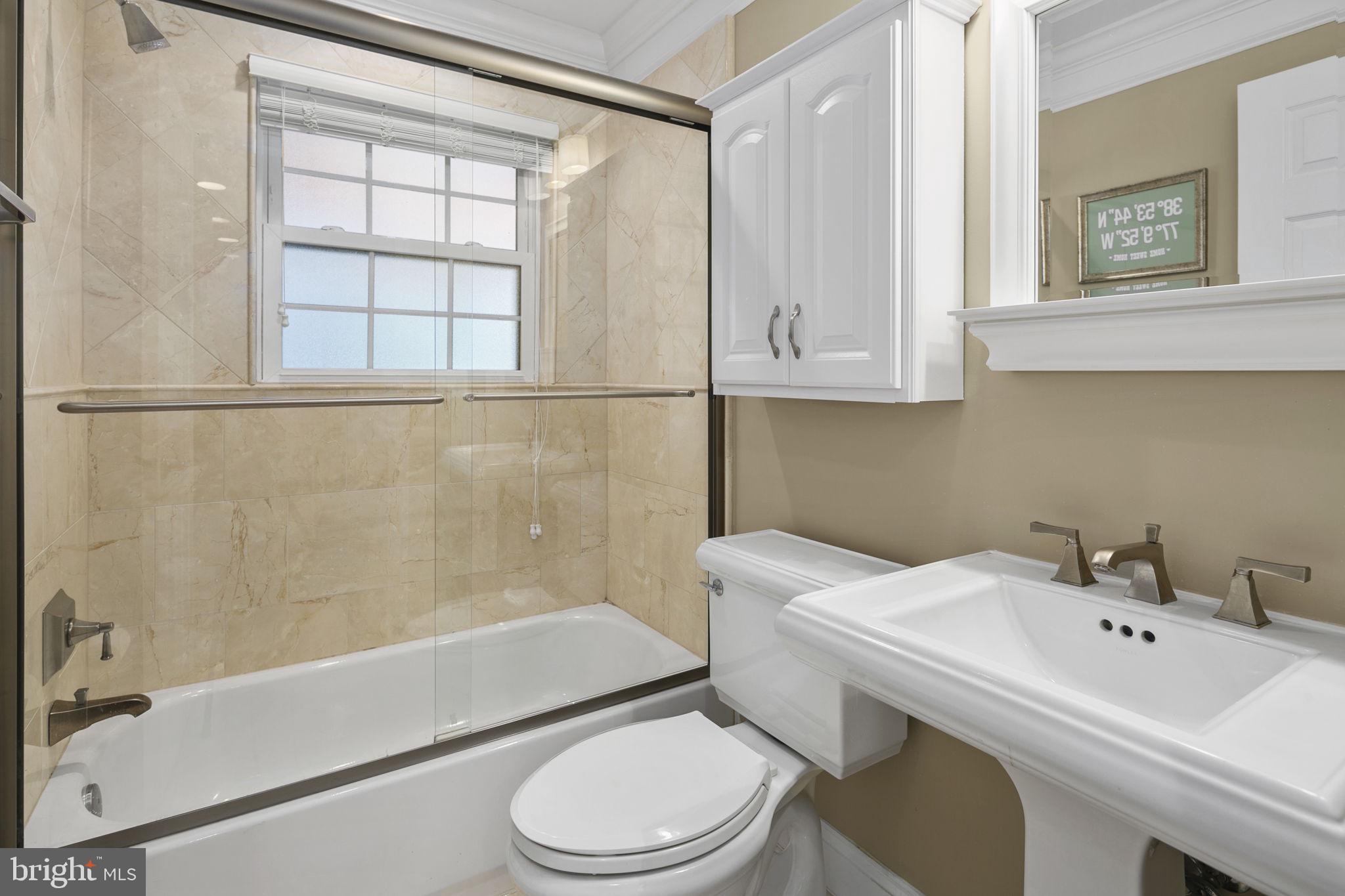 OAKWOOD - Residential