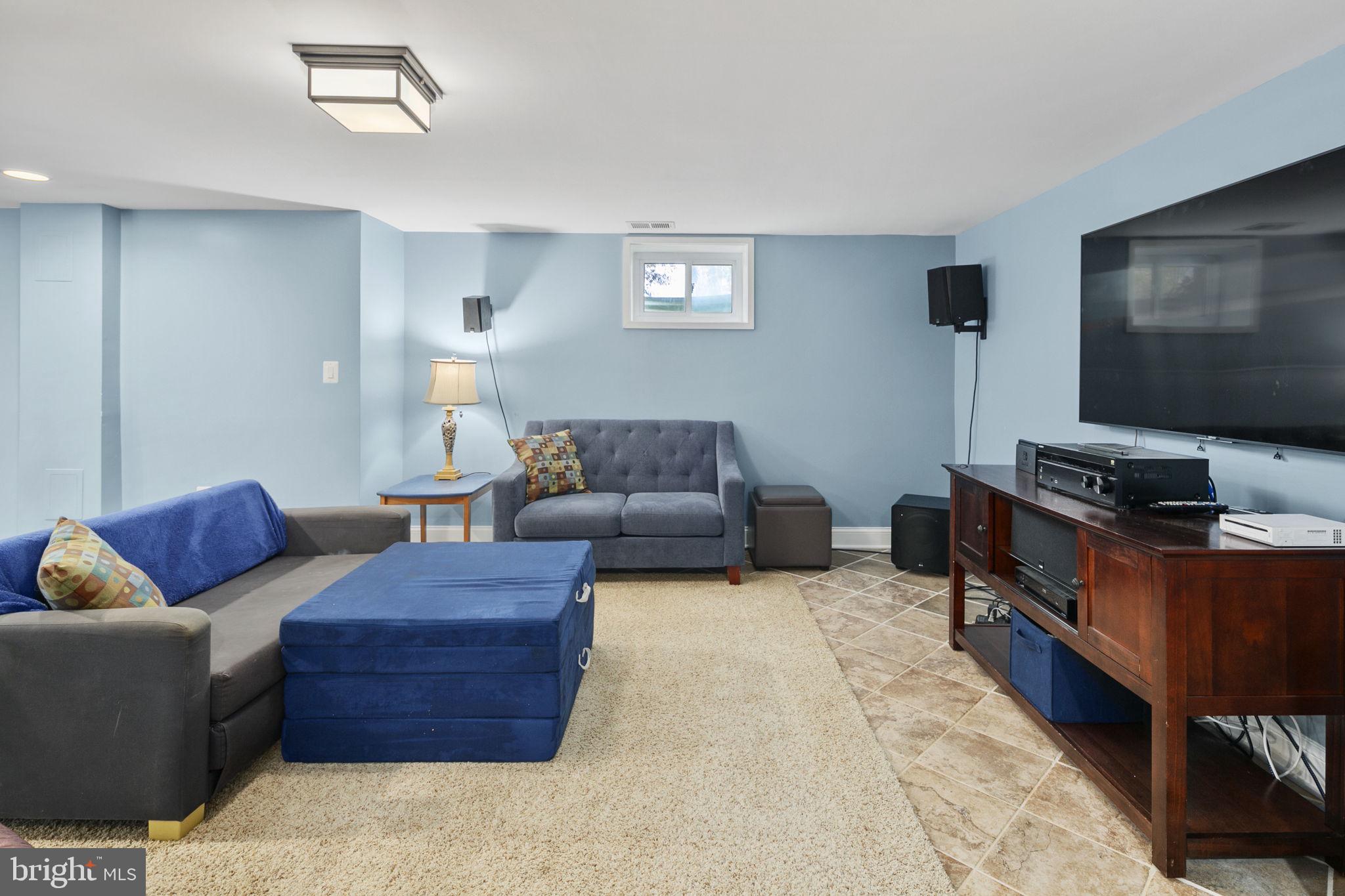 OAKWOOD - Residential