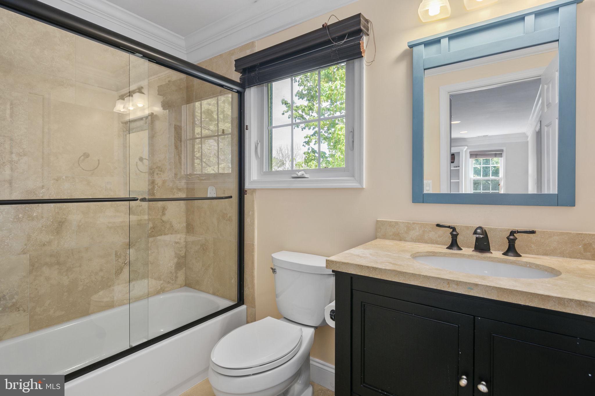 OAKWOOD - Residential