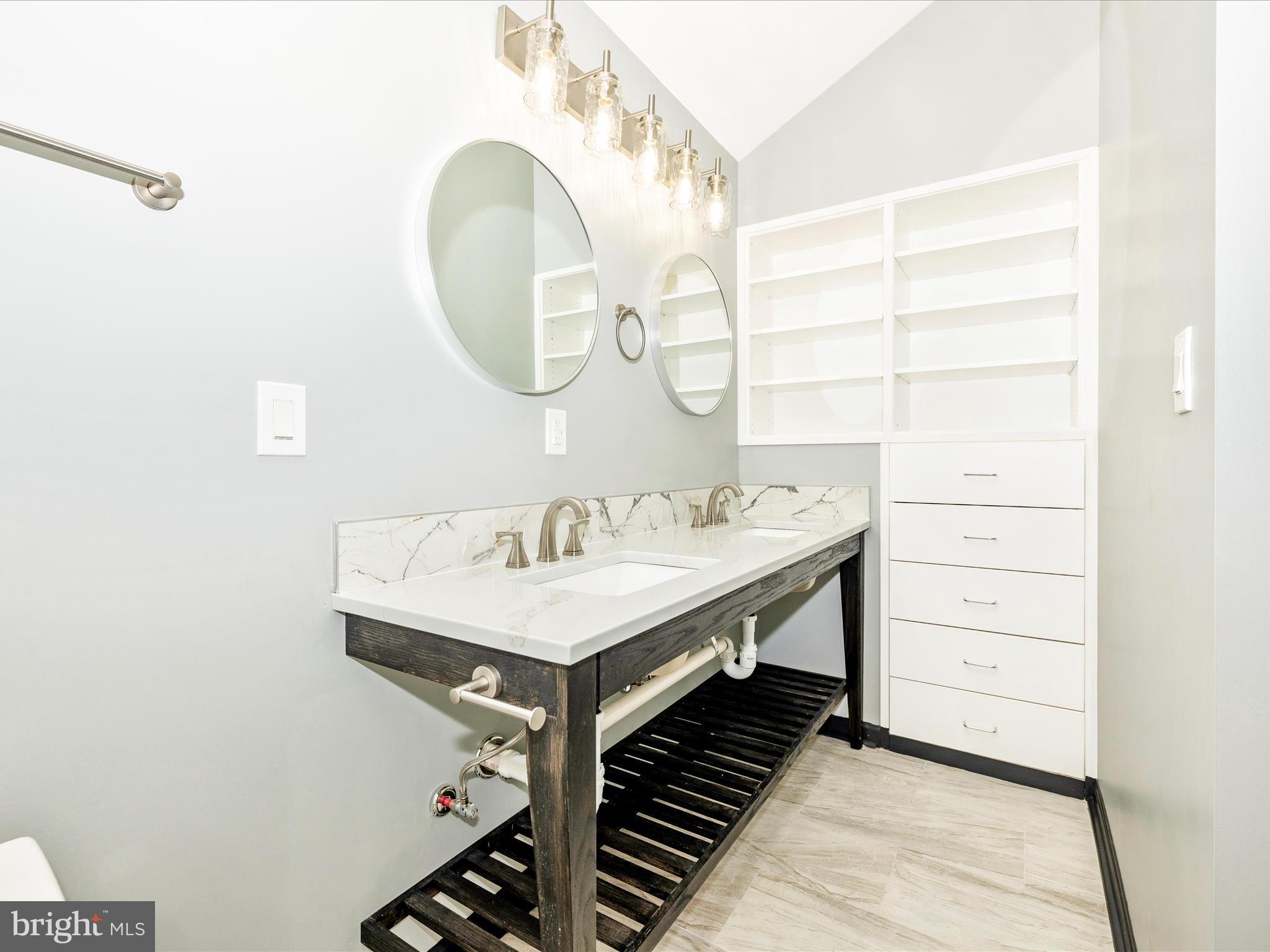 WATER OAK - Residential