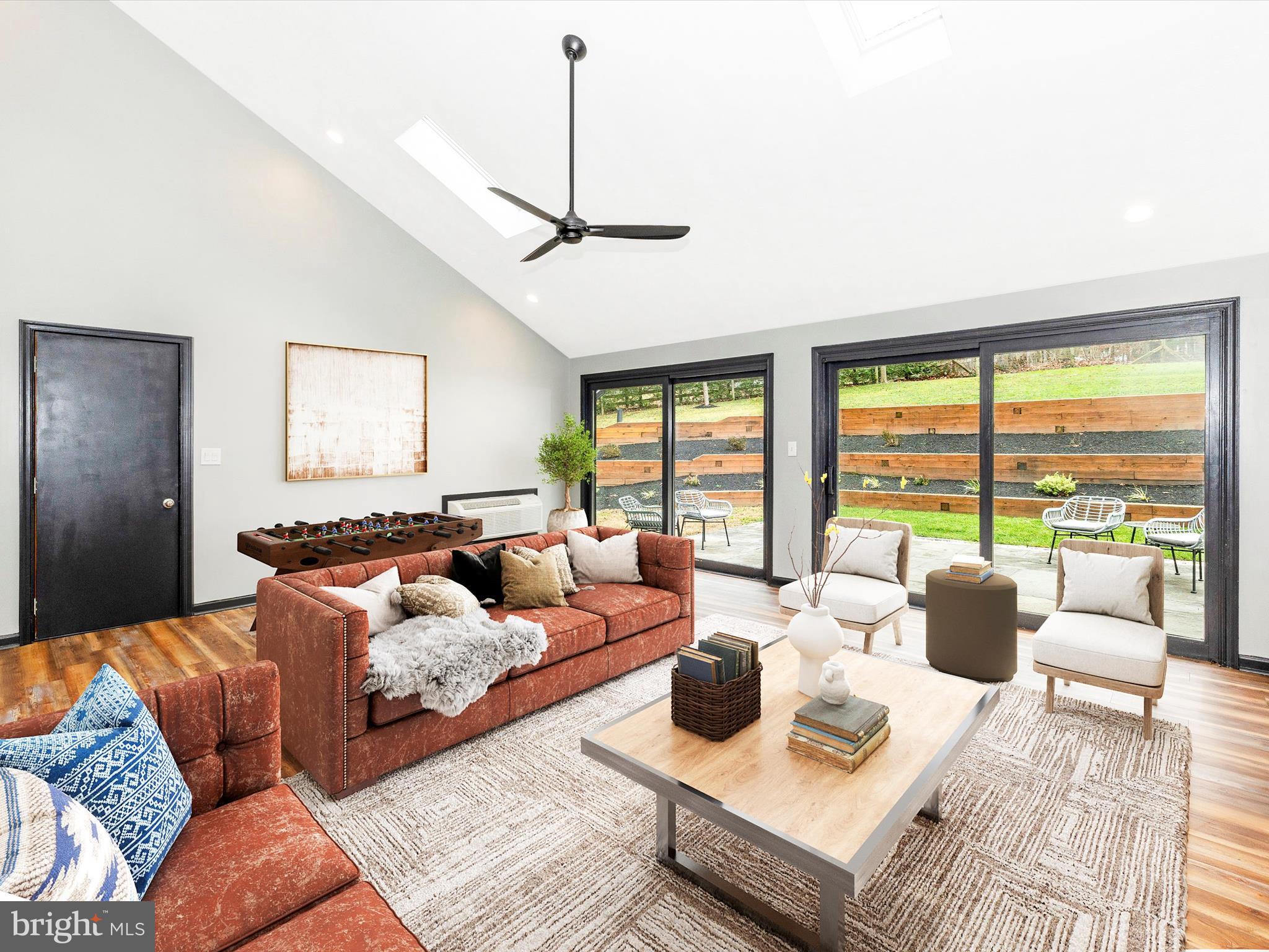 WATER OAK - Residential