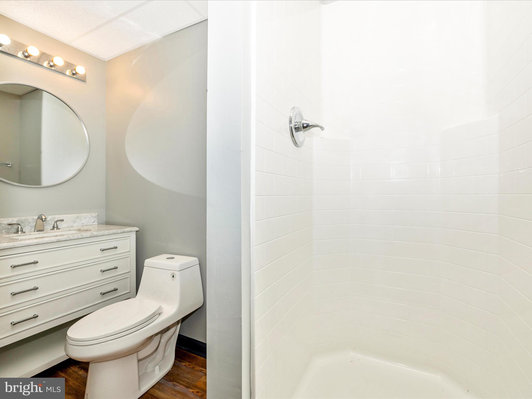 WATER OAK - Residential