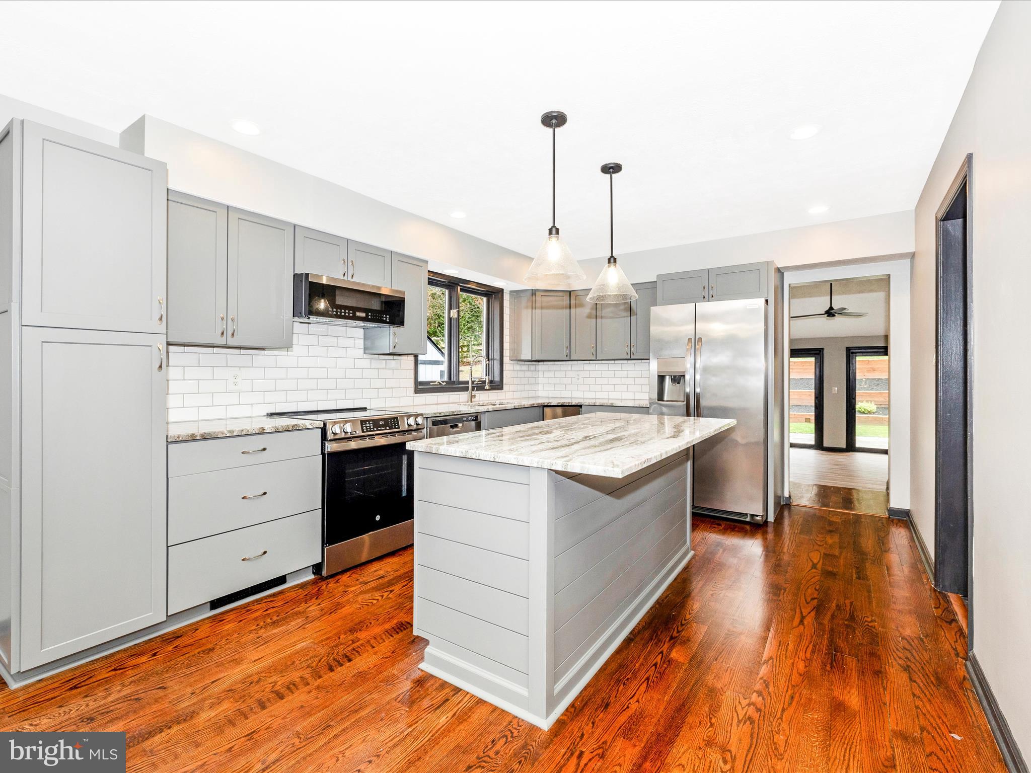 WATER OAK - Residential