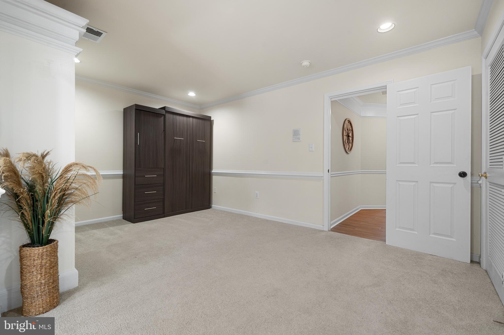 WALNEY VILLAGE - Residential