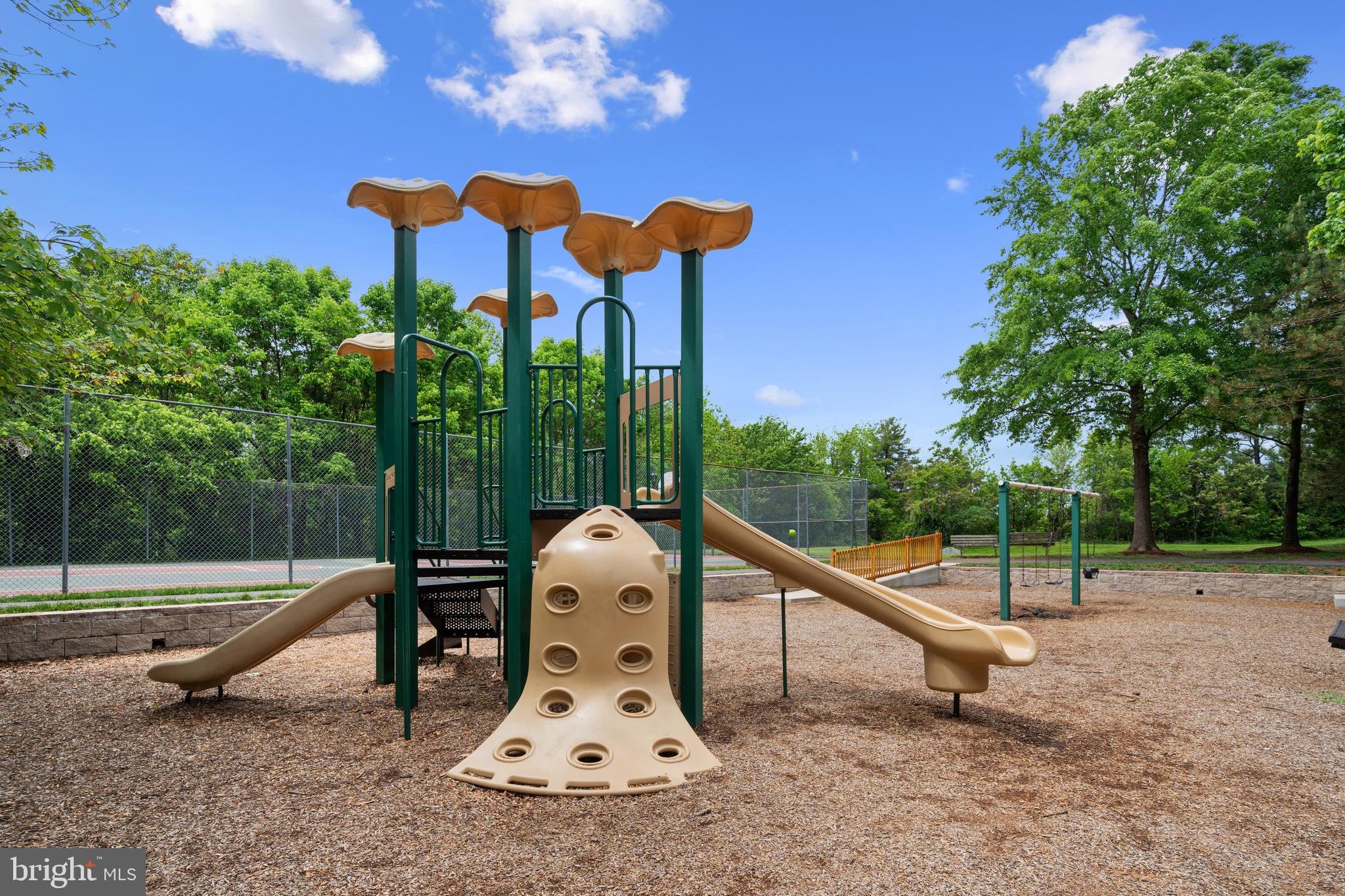 WALNEY VILLAGE - Residential