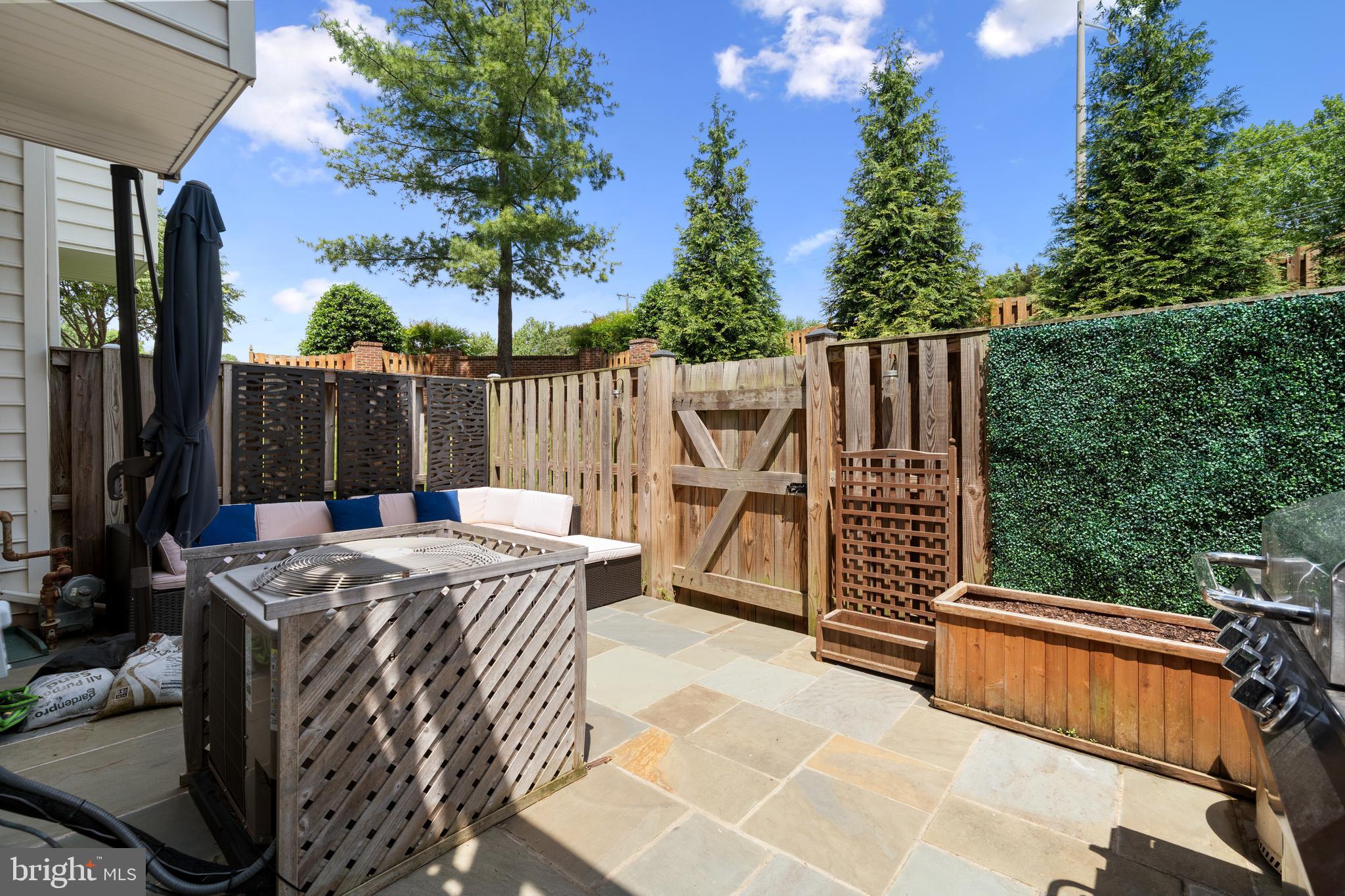 WALNEY VILLAGE - Residential