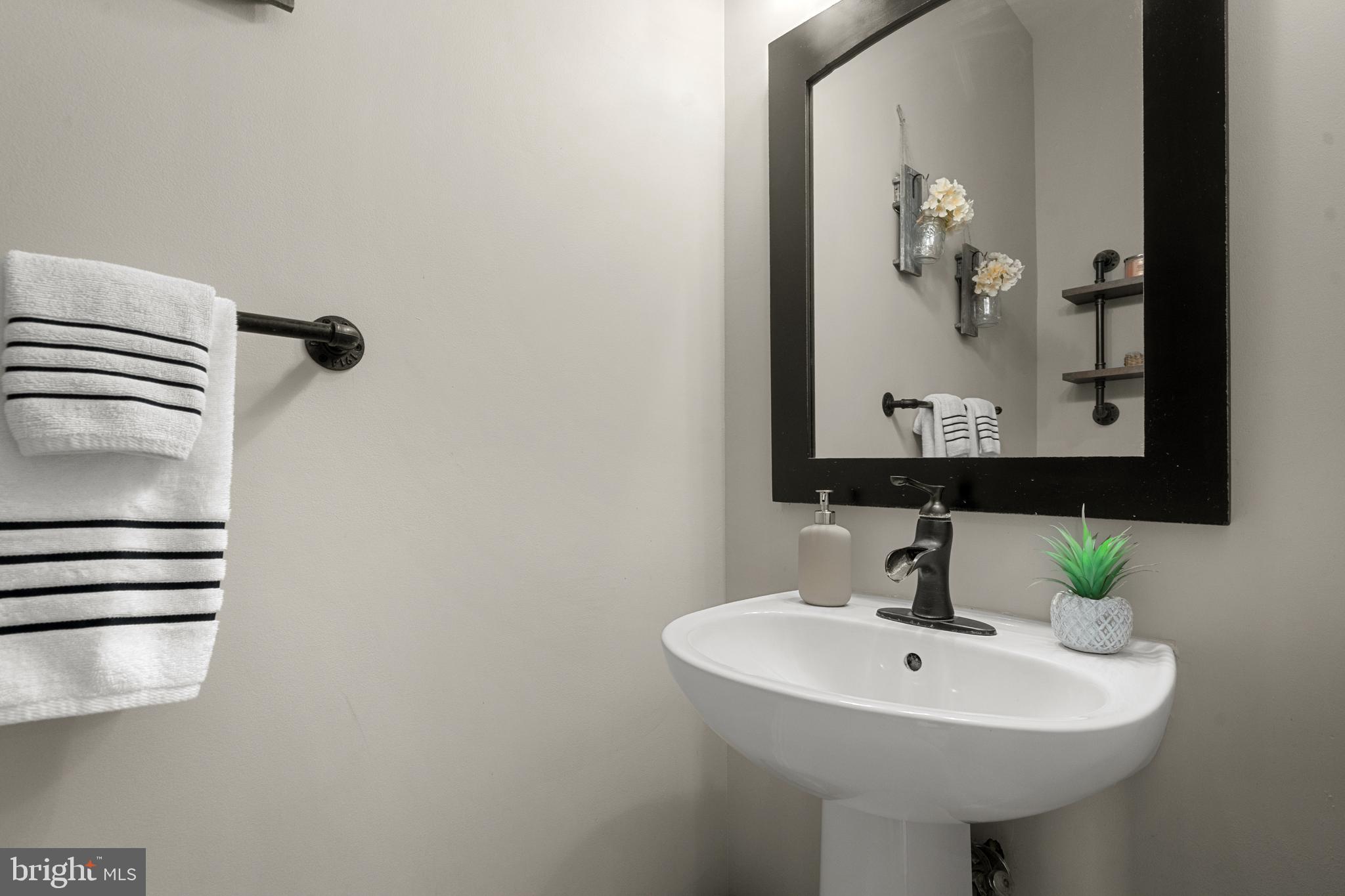 WALNEY VILLAGE - Residential