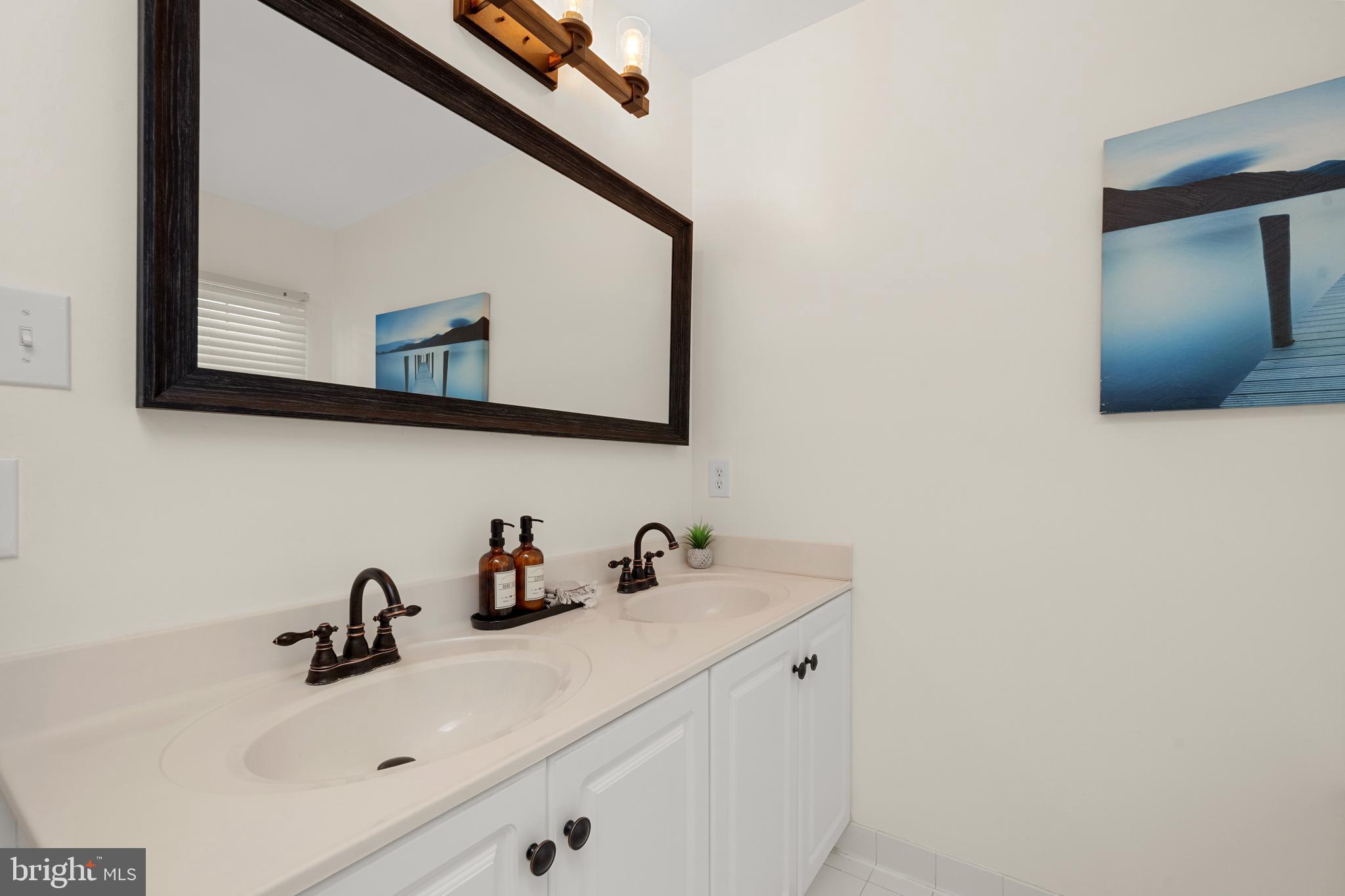 WALNEY VILLAGE - Residential