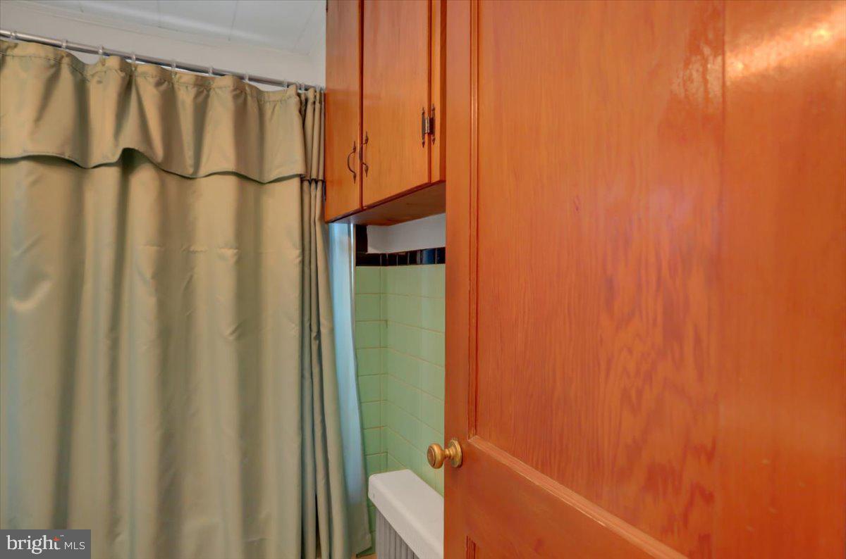 MCCONELLSBURG - Residential