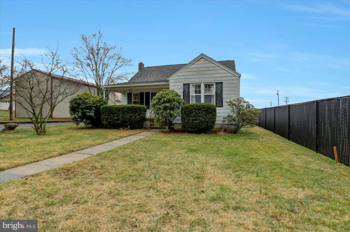 MCCONELLSBURG - Residential