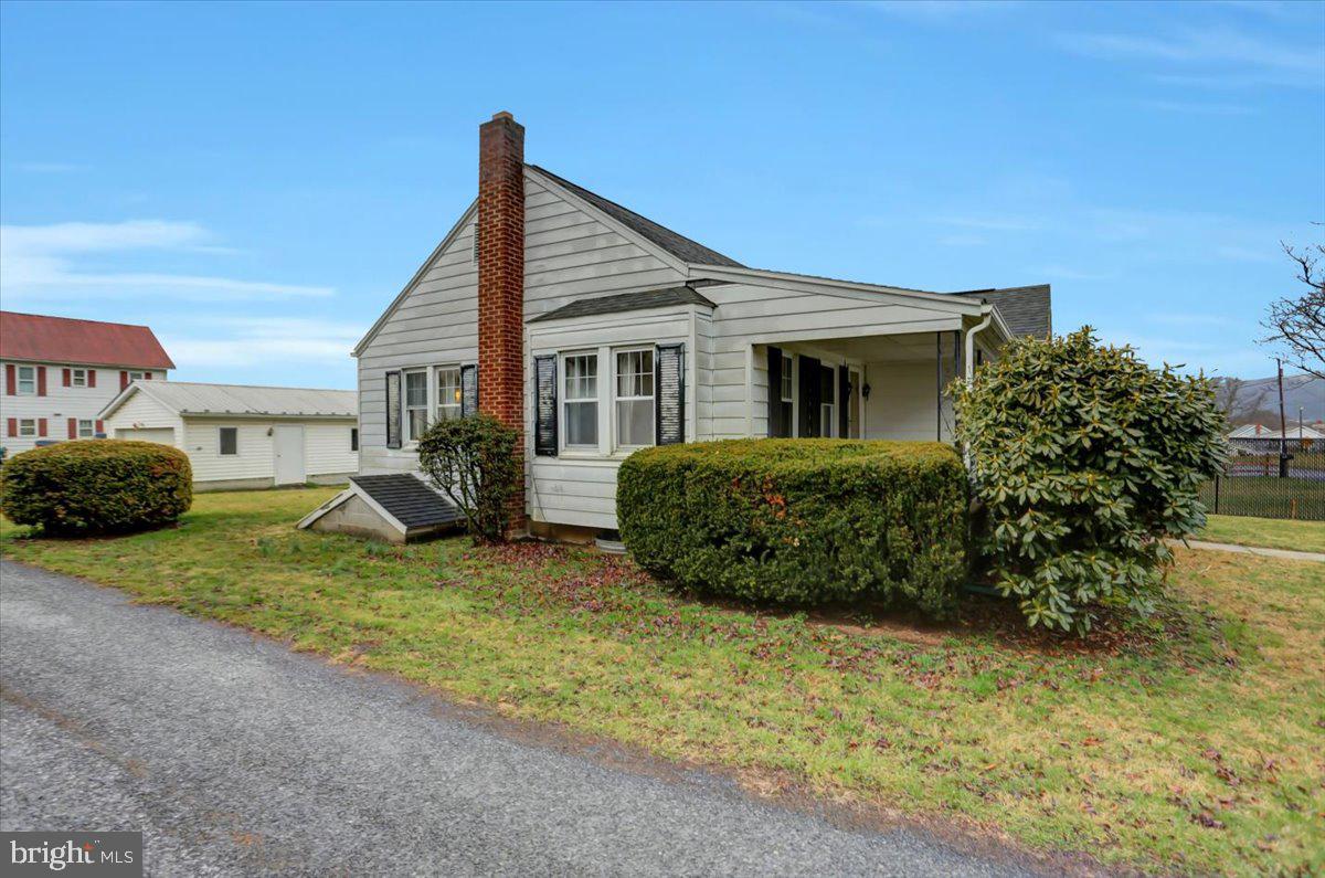 MCCONELLSBURG - Residential