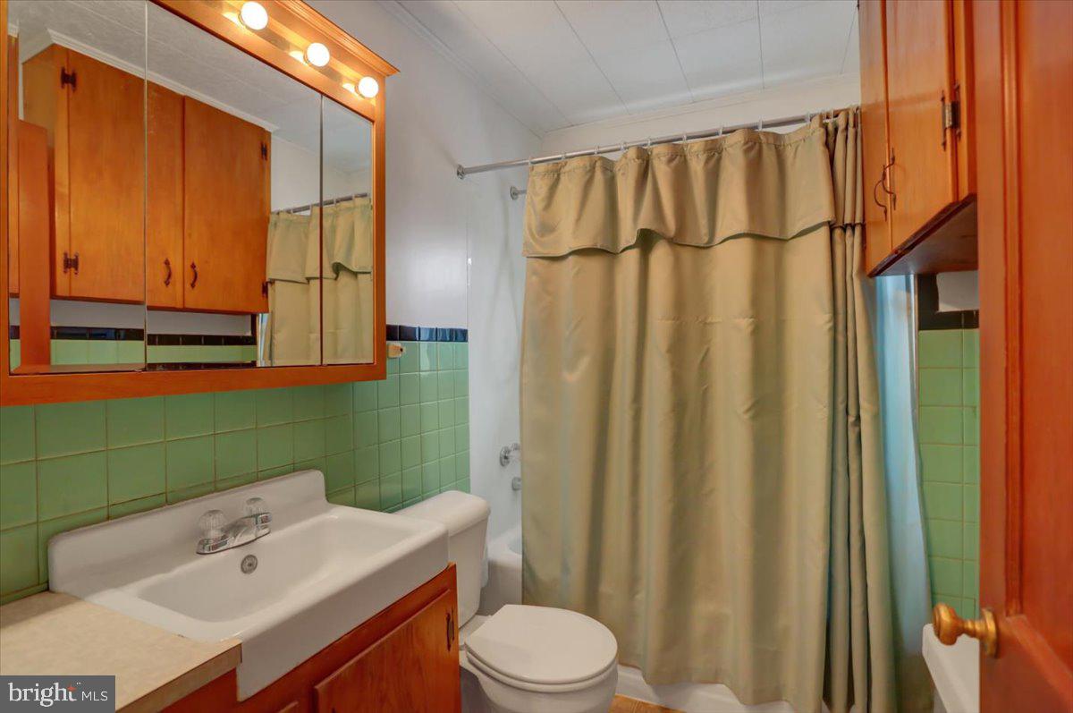 MCCONELLSBURG - Residential