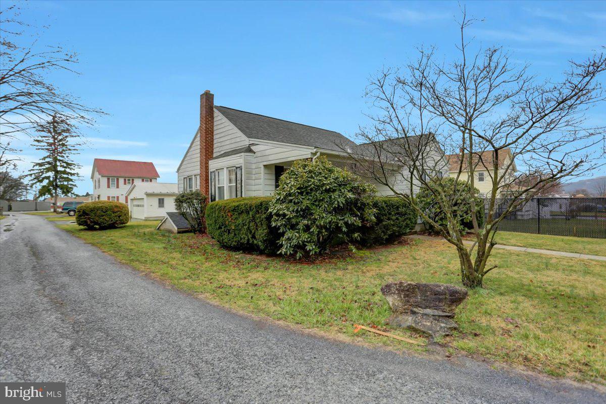 MCCONELLSBURG - Residential