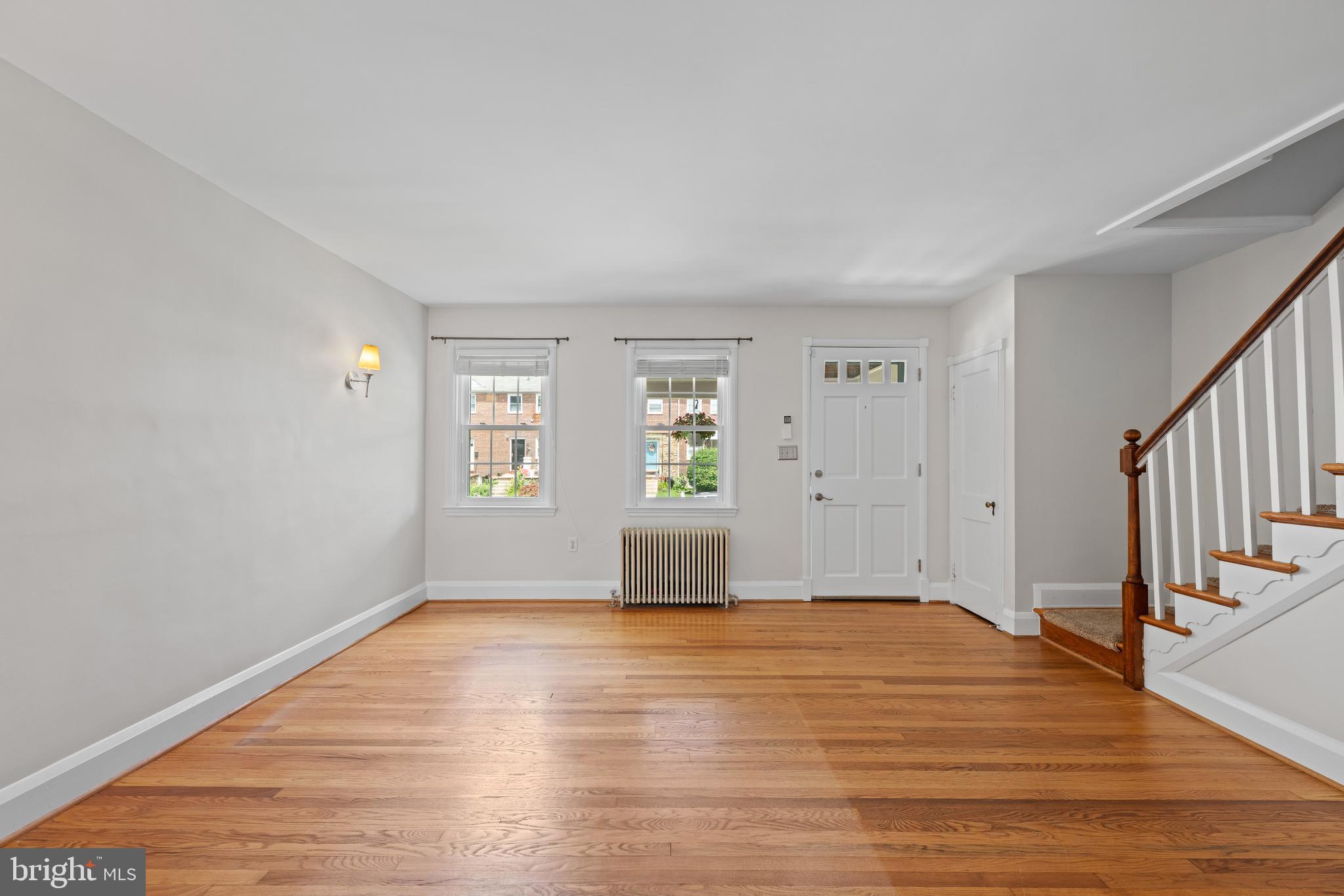 32 PROSPECT AVENUE S