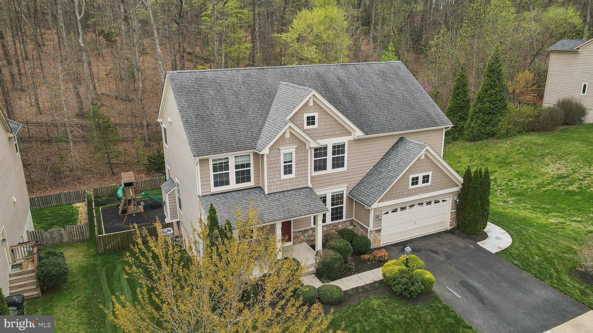 HILLS OF AQUIA - Residential