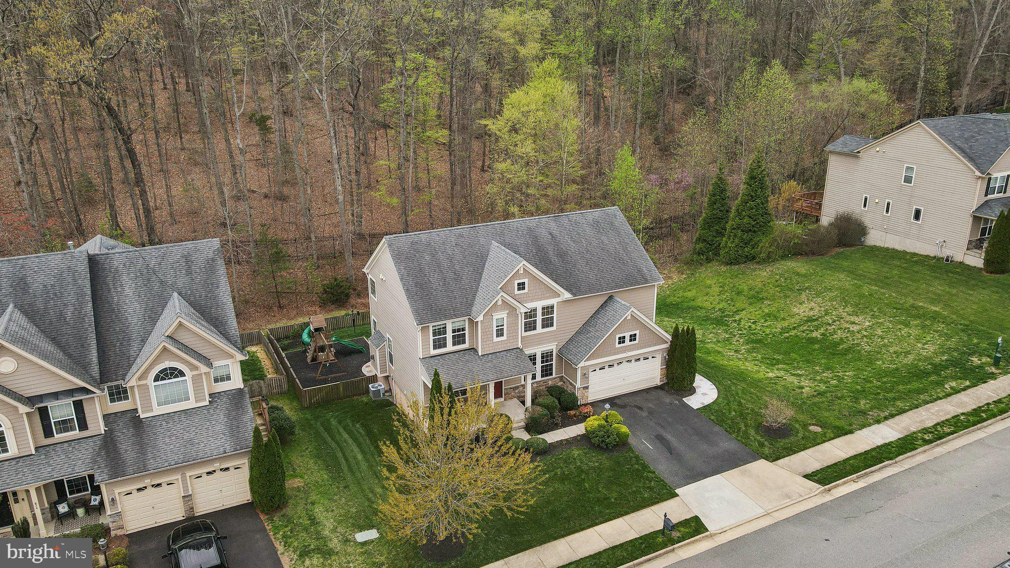 HILLS OF AQUIA - Residential