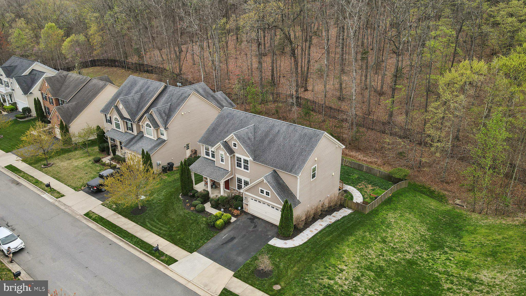 HILLS OF AQUIA - Residential