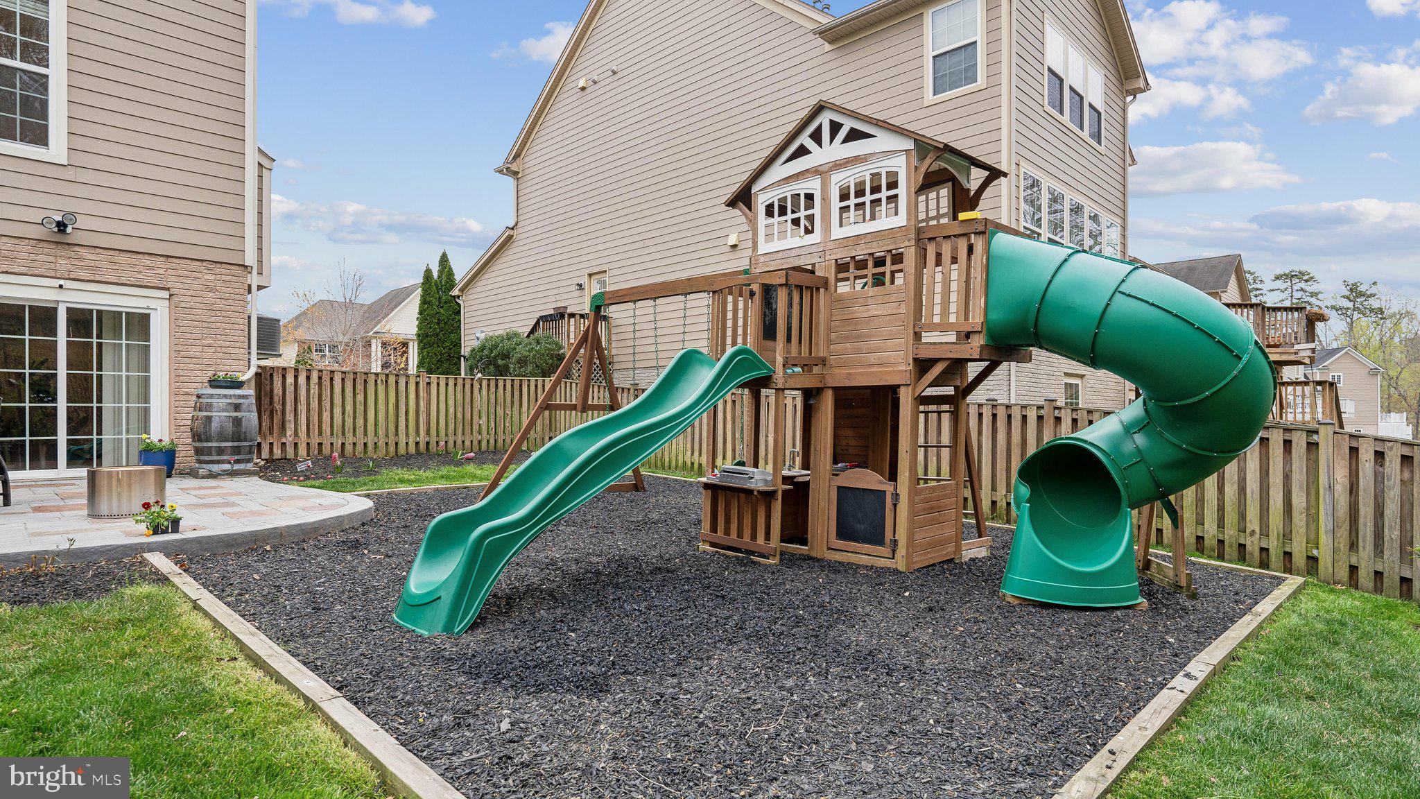 HILLS OF AQUIA - Residential