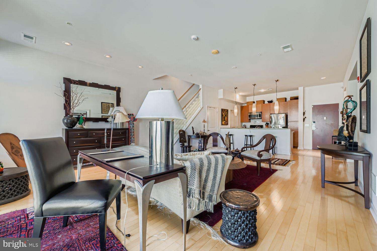 1209 N CHARLES STREET 404