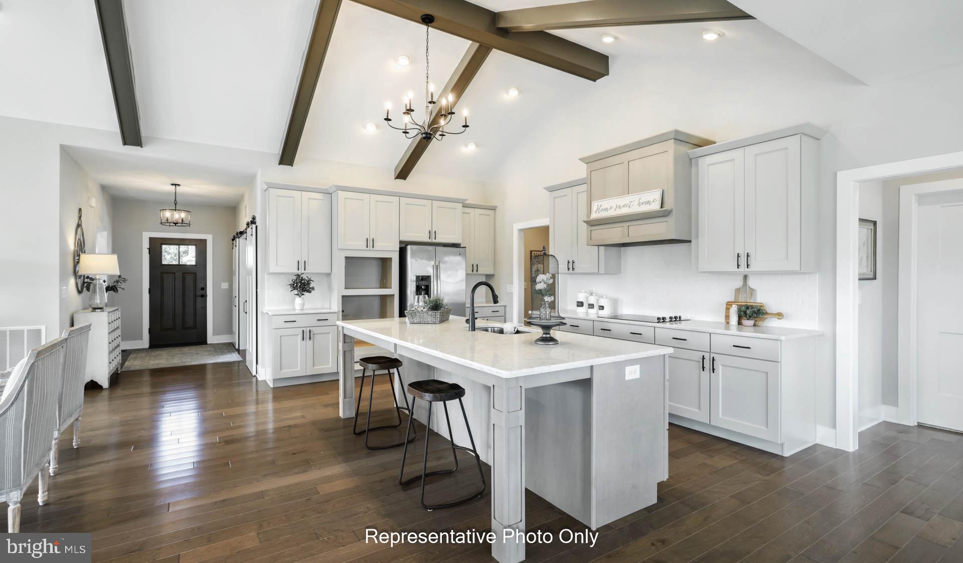 WINDING CREEK - Residential