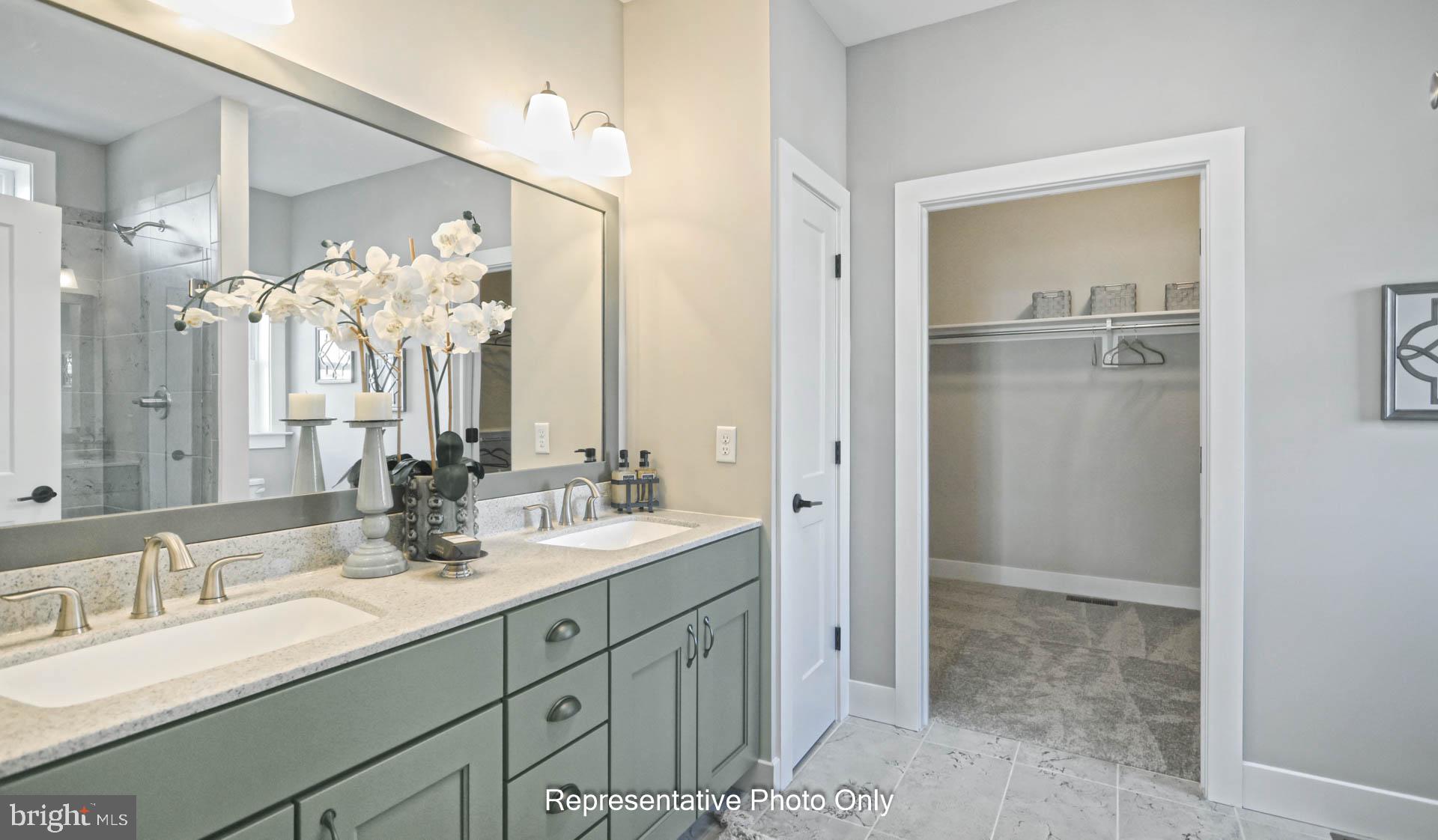 WINDING CREEK - Residential