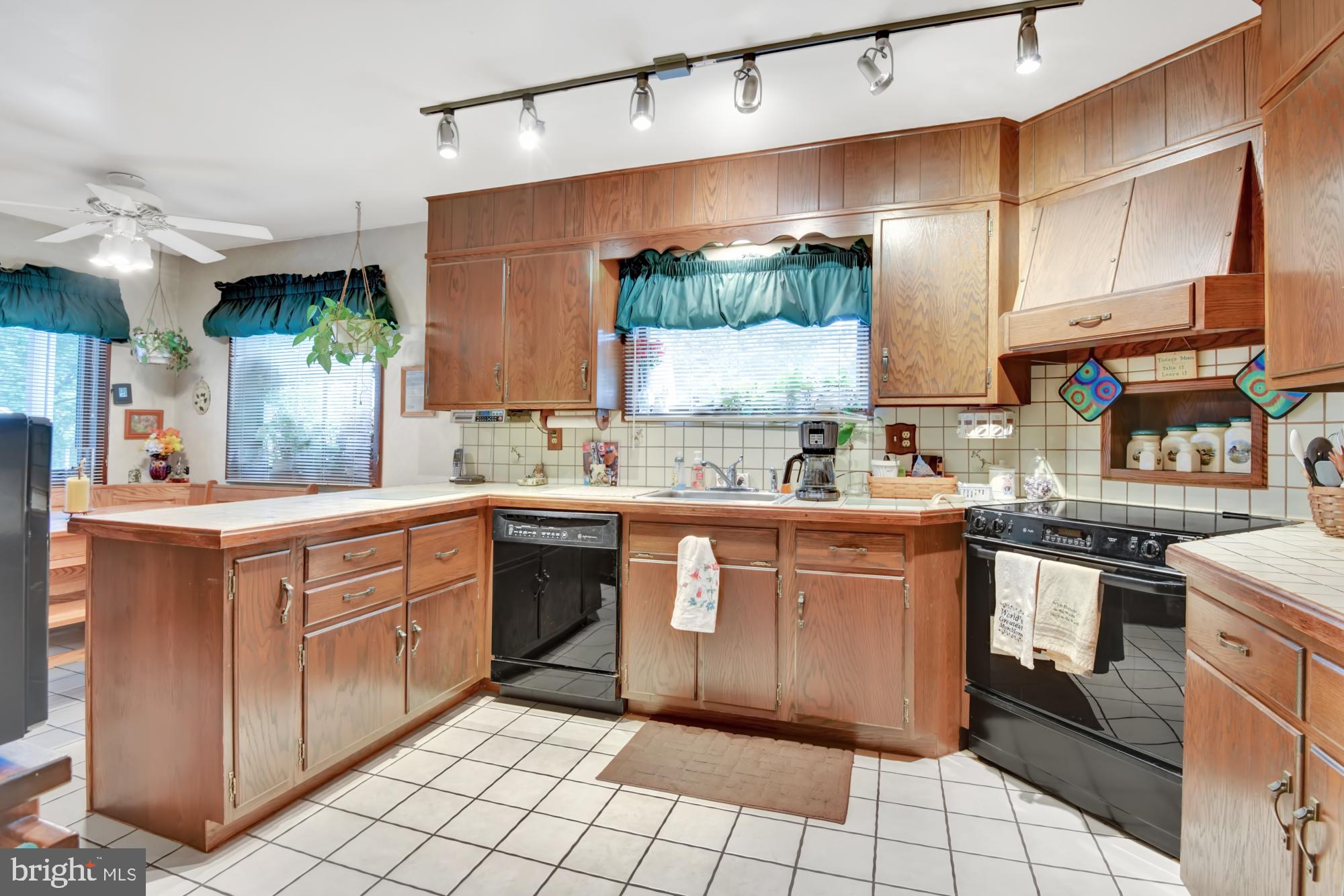 PRETTYBOY - Residential