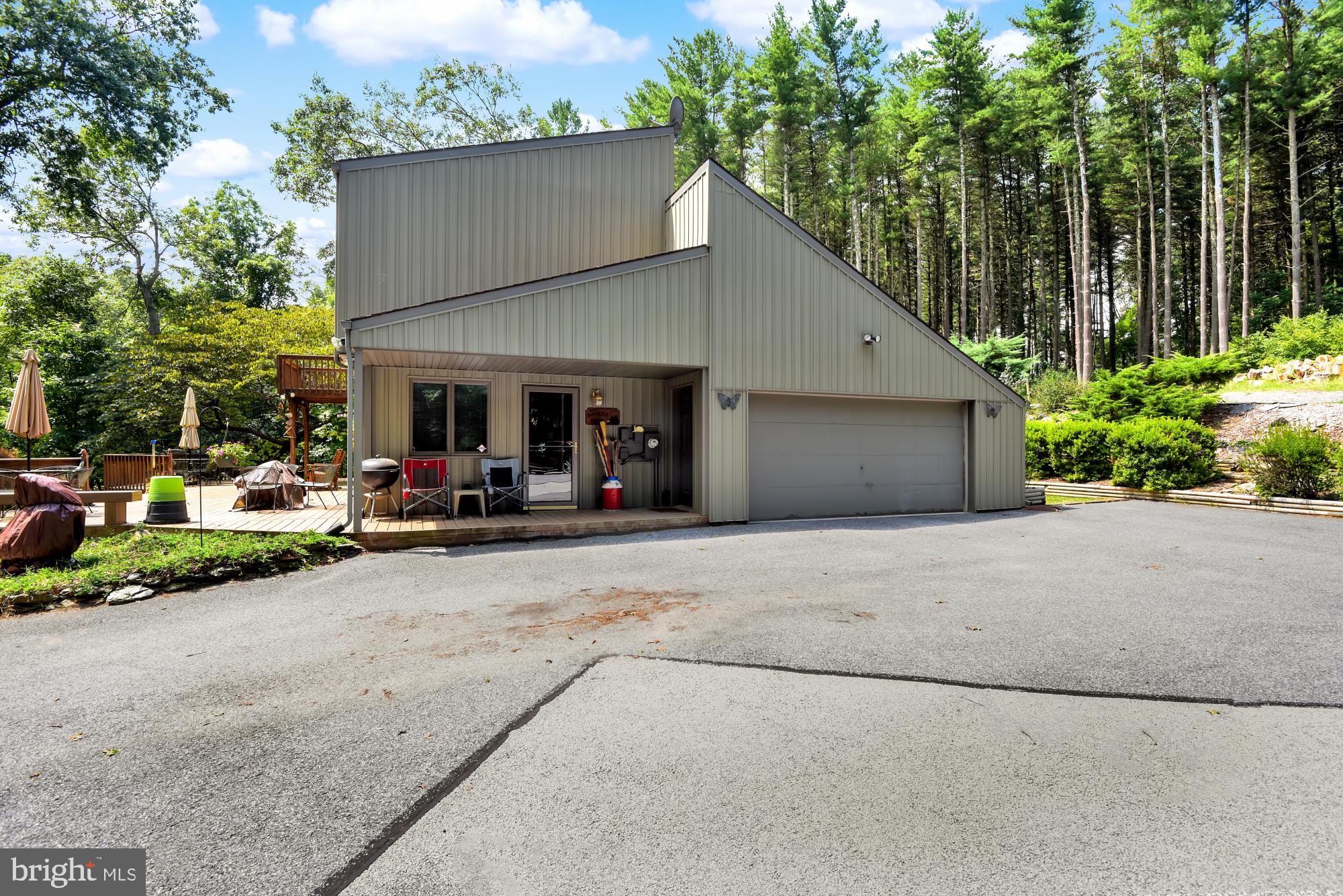 PRETTYBOY - Residential