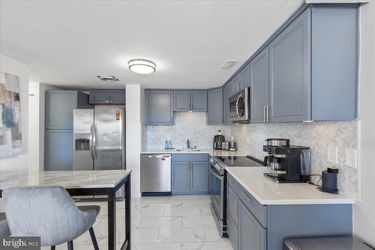 THE ELMONT - Residential