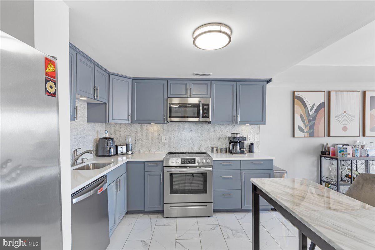 THE ELMONT - Residential