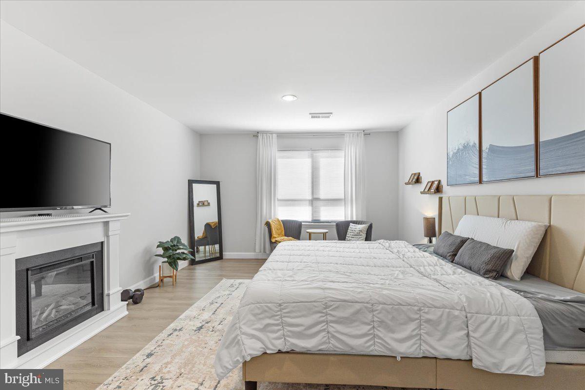 THE ELMONT - Residential