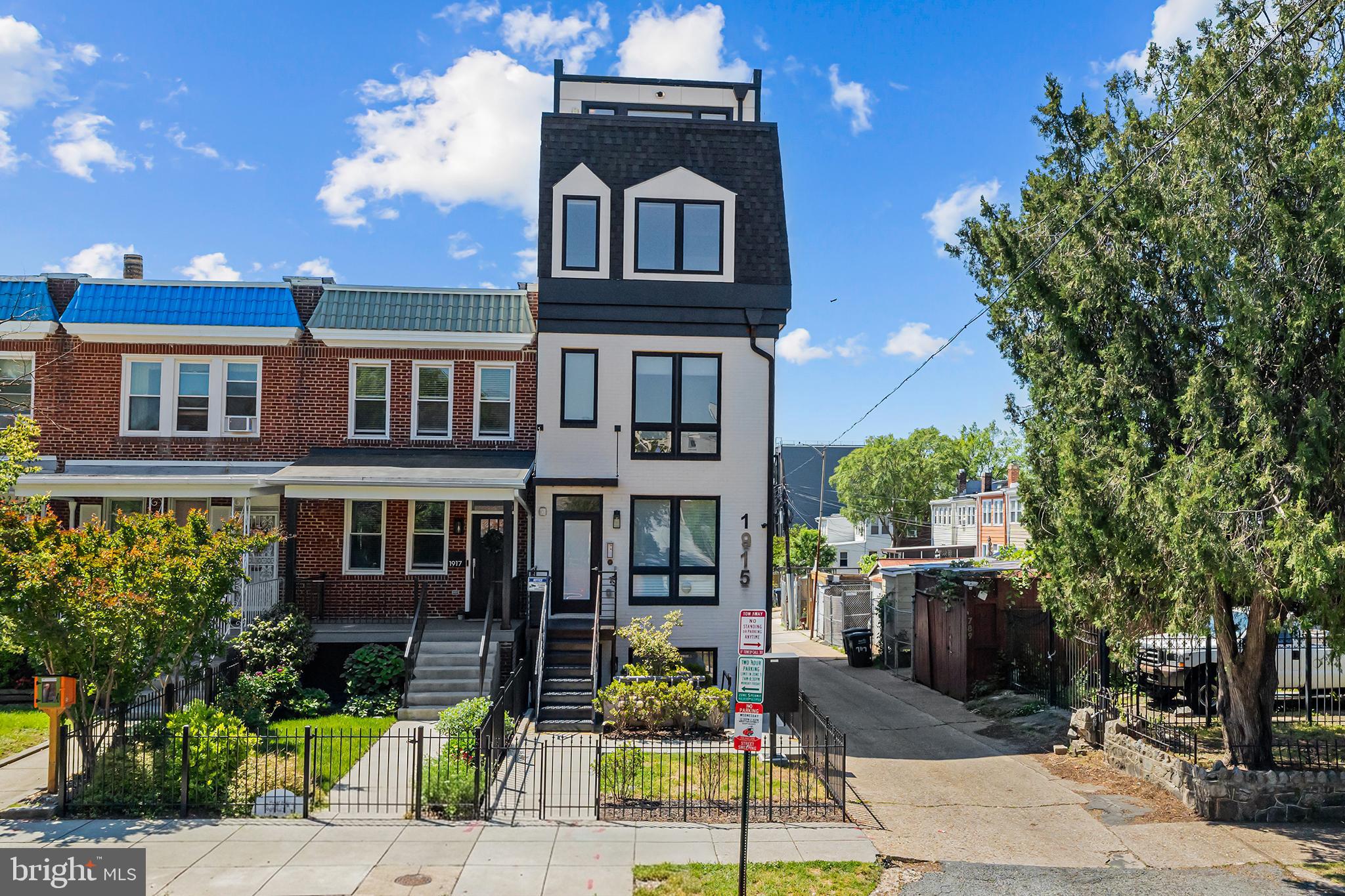 1915 H ST NE PH1